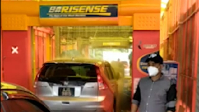 Un cliente de Kuala Lumpur, Malasia compró un CC-690
